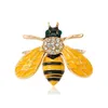 Épingles broches TRENDY Small Bee for Women Elegant Crystal Colorf Animal Brooch épingles Lady Fashion Party Bijoux ACCESSOIRES DROP DEVRIVE DHCYC