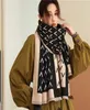 Écharpes solides en cachemire chaud pashmina écharpe châle femme LETTRE DE LUXURIE Épais couverture hivernale grande 18065 cm bandeau Hijab Warp Foula6265107