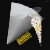 Enrolamento de presentes 50pcs Clear Cone Candy Bags Comida lanche embalando sacol de plástico com laços Festas de aniversário de casamento Favorias DIY DIY