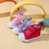 Sneakers Childrens sports shoes sequin fashionable womens spring and autumn childrens comfortable canvas casual Q240412