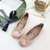 Chaussures décontractées Arrivée Real Silk Bowted Ballet Flats Femmes Plaid Riband Cross Strap Espadrilles Mujer Two Styles Crystal Band Creepers