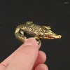 Decoratieve beeldjes Brass Alligator Miniatures Home Decoratie Antiek koper Statue Desktop Ornament Tea Pet Collection Crafts