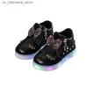 Sneakers zapatillas 2023 Autumn Sneakers Girls Shoes Rhinestone Running Shoes LED Light Shoes Soft Sole Children Tennis Shoes Kid Shoes Q240412