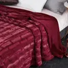 Cobertores de luxo de inverno espessado com cobertor de pele quente Casamento brilhante Sofá de cama de cama de cama 4 kgforbed