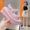 Sandalen dik opgeloste kleine geurige sandalen voor dames 2023 Nieuwe sponscake veelzijdige sportcasual Romeinse strandschoenen H240412