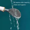 Badrumsvaskar kranar silikon vatten droppe toalettborste och hållare set automatisk öppning stängning av rengöringsverktygstillbehör