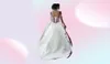 Retro Design White and Red Wedding Dresses Cap Sleeve Applicies spete Pleated Tulle Satin A Line Brudklänningar Anpassad storlek60505666041104