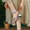 Kleiderschuhe Krazing Pot Special Design gemischte Farben Sommer Strange High Heel Young Lady Daily Wear Mode Elegante Frauen Sandalen L92