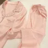 Carta de bordado Mujeres ropa de dormir Miu Pajamas de manga corta Diseñador Pink Pink Dos piezas Set Nightwear