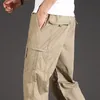 Klassieke man Casual Cargo Pants ritszakken grote en lange sport buitenoutfits kaki grijze heren broek 240329