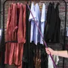 Wieszaki szafy z ubraniami linii szynowej na zewnątrz Zniesiony sznurka do sznurka