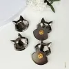 ゲームLyney Hat Badge Cosplay Alloy Unisex Backpack Lapel Brooch Pin Clotes Jewelry Cosplay Props Halloween Gift