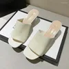 Chaussures pantoufles femme 2024 Pantofle d'été glissements de luxe Low Med Designer Coton Fabric Rome Fashion Basic Basic Hoof Talons