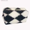 Cosmetic Bags Fashion Plaid Handbags Stationery Pouch Makeup Storage Pouch Female Zipper Make Up Clutch Soft Plush for Travel Holiday L49