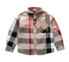 Boy Plaid Shirt Designer Kleidung Herbst Kids Langarmplaid Plaid T -Shirt Muster Lapel Fashion Cotton Classic Plaid Tops Jungen Shirt 5951957