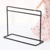 1/6 1/12 Scale Doll Clothes Rack Dolls Accessoires Minatures Hangers Dollhouse Furniture Garment Organizer des enfants House Kid Toy