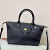 2023 Neue vielseitige Handtasche einzelner Schulterkreuzkörper Einfacher Textur Womens Bag