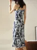 Sentubila v Neck Printed Midi Slip Dresses for Womans Fashion Strappy Sundressエレガントな女性セクシーなキャミソールスリムドレス240328