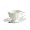 Tasses Nordic Simple Relief Ceramic Tug avec plateau moderne couleur solide One Porcelaine Coffee Cup Office After