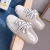 Casual Shoes Semi-Skid kvinnokanvas utan hälvit 2024 Summer Korean version av den vilda lata