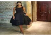 2019 Little Black Dresses For Womenn Kne Length Cocktail Party Dresses Korta aftonklänningar Organza Satin Tiered Kirt Arabic1914040