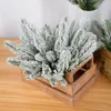 Fleurs décoratives 24pc de Noël de pain de Noël branches artificielles fausses plantes pins de neige guirlande pour couronne décor de fête de Noël