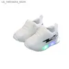 Sneakers Zapatillas Childrens Sports Shoes LED Lights Luminous Autumn New Lightweight Girls Casual Grid Boys Q240412