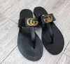 BB 2021 САНДАЛИ моды знаменитые фронтоны Thong Flops Women Summer Shoes Beach Sandal Leather3531641