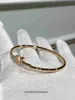 High End Designer Bangles 1: 1 för tifancy Womens V Gold CNC Craft High Version Double T Armband 18K Tjock Plated Rose Gold White Gold Full Diamond White Beimu Armband