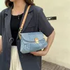 Hobo 2024 Luxury Designer Jeans Bag Vintage Mönster Kvinnors axelflik blixtlås denim handväska underarm shoppare tote