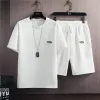 Shorts 2022 Sommerer Trend für neue Stil vielseitiger Herren -Color Casual Waffel Anzüge Kurzarm T -Shirt + Shorts Männliche Set Größe M3xl