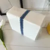 50pcs lin se sentir serviettes avec des couverts intégrés de poche intégrée de serviettes en papier pré-pliées pour la fête de mariage