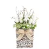 Fleurs décoratives artificielles dans le panier tissé Hangle de porte de porte Rustique Bowknot Fake Greendery Bonsai Mur suspendu décoration