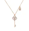 Sparkling Diamond Zircon Fashion Designer Lovely Lock Key Pendant Collier pour les femmes Girls Rose Gold Silver5557796