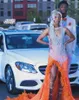 Orange African Sparkly Prom Cérémonie Robes formelles pour fille noire en diamant Sparkly Tassel Velvet Slit Gala Gala