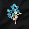 Broszki Pearl Plum Crystal broszka niszowa nisza luksus elegancki elegancki high-end corsage pin Akcesoria modny prezent