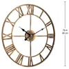 Настенные часы at35 часов ретро -аналоговый золотой металл древний римский стиль цифры молчаливый кварцевый движение для домашнего декора