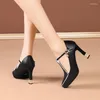 Chaussures habillées pointues talons hauts femmes sexy mode 2024 Pumps de créateur d'été Partal Marche élégante Femme confortable Zapatos