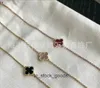 Brazaletes de diseñador de alta gama para Vancleff Versión alta Pulsera de flores individuales para mujeres espesas de oro rosa 18 km Flower de doble lado Fritillari