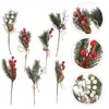 Dekorative Blumen 7 PCs Weihnachtsgeschenke Tisch Herzstück Berry Zweig Essbaum -Trimmings Party Dekoration Kiefer Zapfen Vase Füllstoff Haus