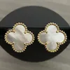 SailorMoon Vintage Four-Leaf Clover Charm Stud örhängen Back Mor-of Pearl Rostfritt stål Guld Studörhängen Agate Women's Wedding Jewelry Gift