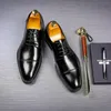 Mens Classic Retro Derby Shoes Business Dress Office Lederen schoen Flats Men Mode Wedding Party Oxfords EU -maat 3748 240407