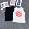 2024 Zomer Vrouwenontwerpers O-Neck Gebreide mouwloze tanks Fashion Flower-pailletten borduur Lady Tees Luxe casual tops T-shirts