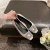 Scarpe eleganti in tessuto in tela da panno donna donna di base di strass paillettes cristallo diamante con fibbia per la moda per la moda da sposa da lavoro da donna