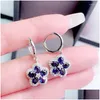 Hoop Huggie örhängen Natural Real Blue Sapphire Earring Flower Style 925 Sterling Sier 0.35CT 10st Gemstone Fine Jewelry for Men Wome Dhzxt