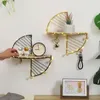 Dekorative Teller Nordic Metall Storage Display Regal kreativer Sektor Wand Hanging Rack Wohnzimmer Schlafzimmer Dekor Rahmen Hauszubehör