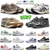 Tasarımcı Erkek Kadınlar Koşu Ayakkabı Çalışıyor Jel NYC Grafit Oyster Gri Kayanos 14 Krem Güneş Gücü Yulaf Ezmesi Saf Silvere Mens Fashion Trainers Spor Sabaharları