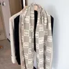 2024 SCARF ELEGGIORE DONNE CASHMERE DESIGNER SCARF LETTERE FULL SCARPE SCRIPURE TUCCHI TUCCO COLDI COLDI CON TAGS AUTUNGO INVERNO SCALLI LUNGO