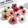 Dekorative Blumen 10 PCs Daisy künstliche Seide Fälschung für Heimzimmerdekoration Hochzeitsdekoration Ehe DIY Bastelkranz Accessoires