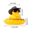 Toys de bain Cowboy Rubber Duck Ducky Ducky Yellow Rubber Duck Duck Bath Party Toy Duckies Car Dash Dashboard Decoration Baby Bath Toys 240413